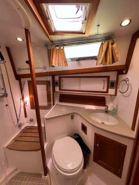 Sundog 42ft Sabre Yacht For Sale
