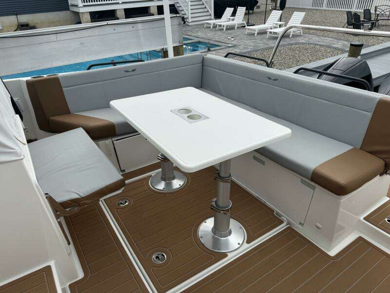 29ft Beneteau Yacht For Sale