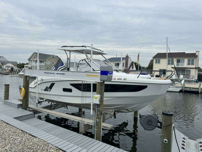 29ft Beneteau Yacht For Sale