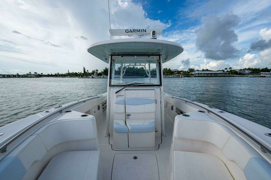 MIMI TOO 30ft Robalo Yacht For Sale MIMI TOO 30ft Robalo Yacht For Sale