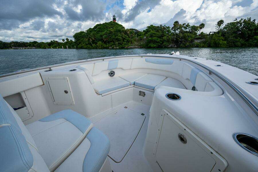MIMI TOO 30ft Robalo Yacht For Sale MIMI TOO 30ft Robalo Yacht For Sale