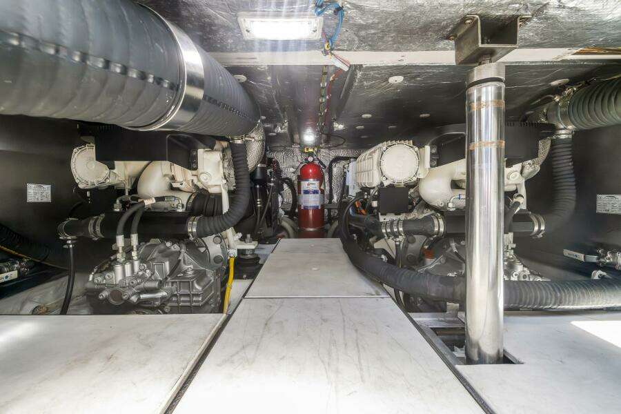 43ft Galeon Yacht For Sale