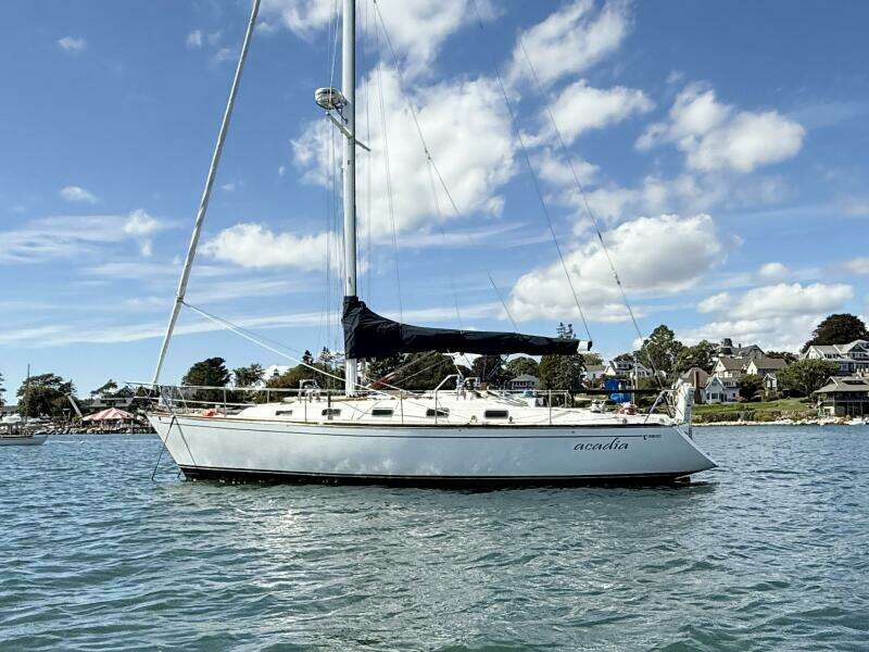 Acadia 38ft Tartan Yacht For Sale