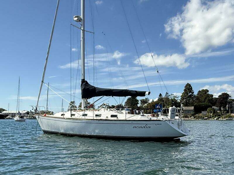 Acadia 38ft Tartan Yacht For Sale