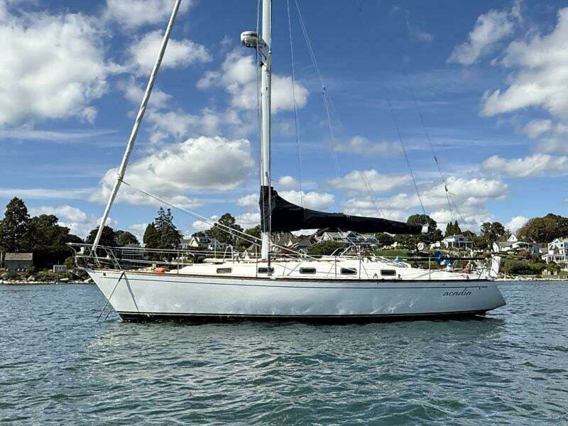 Acadia 38ft Tartan Yacht For Sale