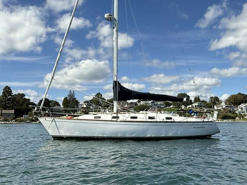 Acadia 38ft Tartan Yacht For Sale