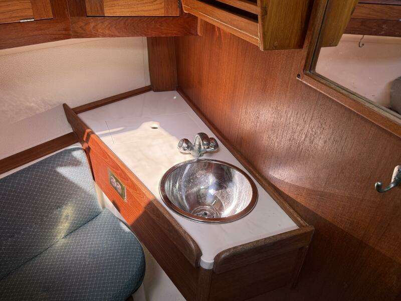 Acadia 38ft Tartan Yacht For Sale