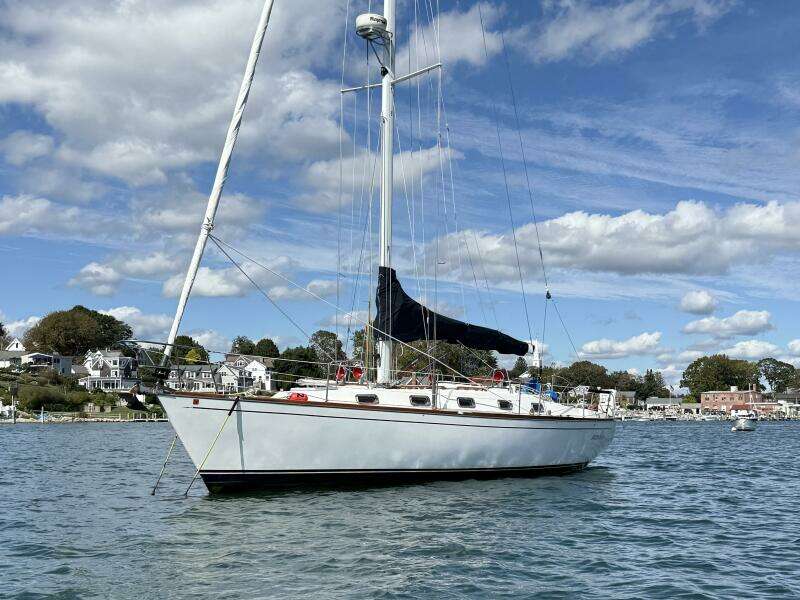 Acadia 38ft Tartan Yacht For Sale