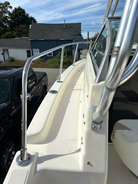 26ft Seaswirl Striper Yacht For Sale