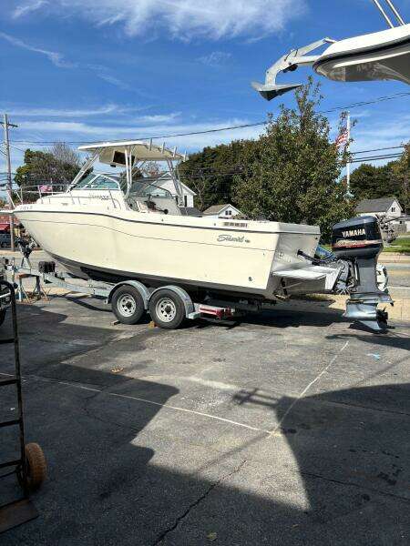 26ft Seaswirl Striper Yacht For Sale