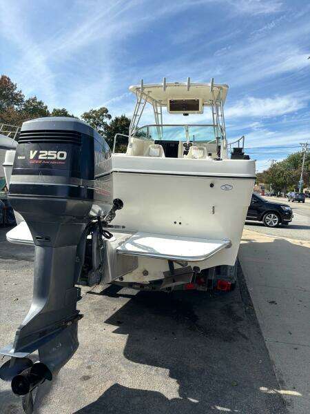 26ft Seaswirl Striper Yacht For Sale