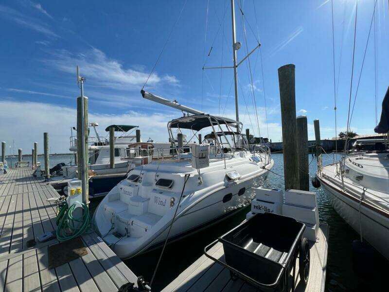 Summer Wind 42ft Hunter Yacht For Sale