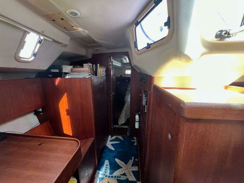 Summer Wind 42ft Hunter Yacht For Sale