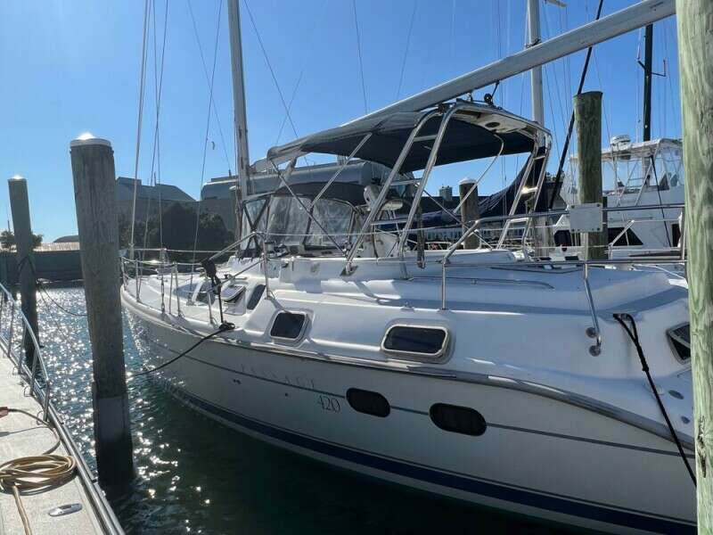 Summer Wind 42ft Hunter Yacht For Sale
