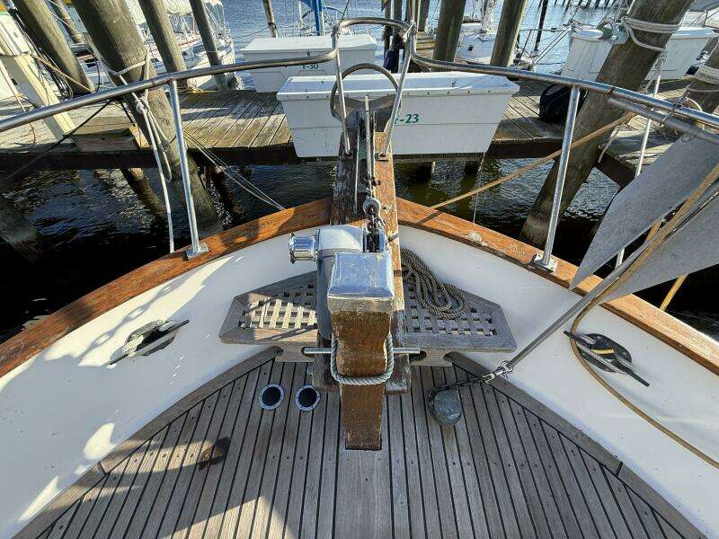 38ft Marine Trader Yacht For Sale