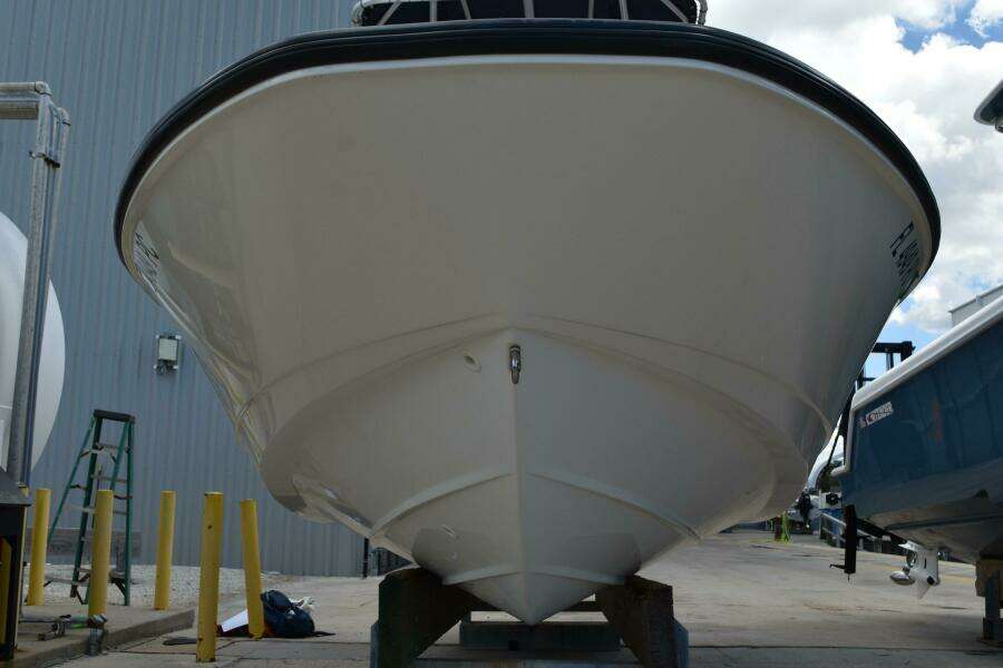 23ft Boston Whaler Yacht For Sale