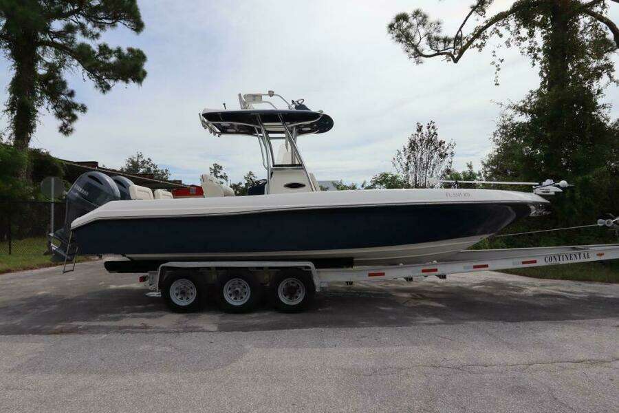 27ft Blackwood Yacht For Sale
