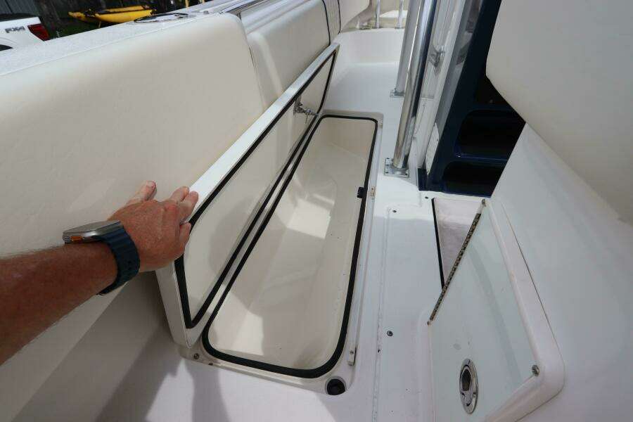 27ft Blackwood Yacht For Sale