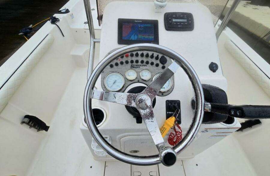 Cosmic Midget 19ft Carolina Skiff Yacht For Sale