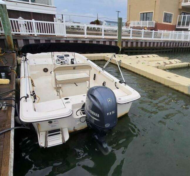 Cosmic Midget 19ft Carolina Skiff Yacht For Sale