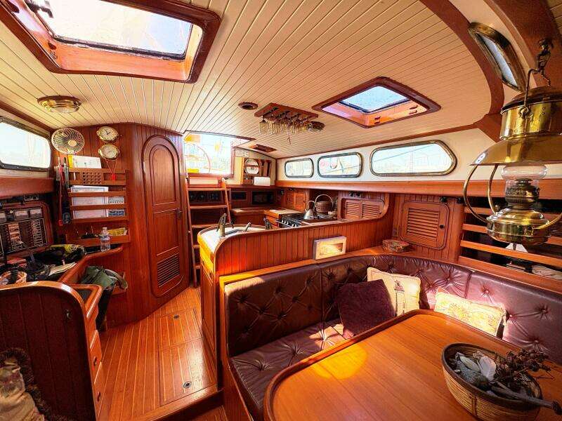 Slow Dancin 40ft Hans Christian Yacht For Sale