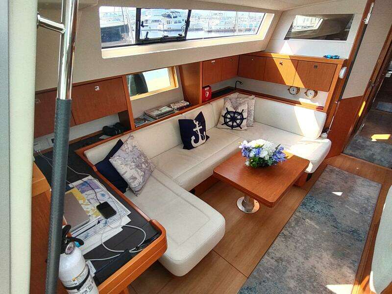 Indigo Sea 57ft Beneteau Yacht For Sale Indigo Sea 57ft Beneteau Yacht For Sale