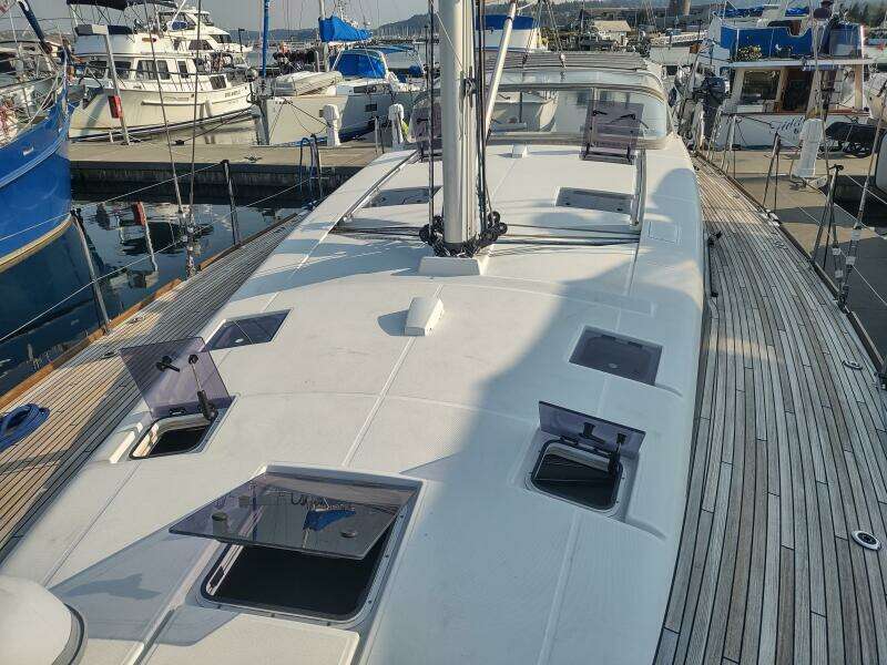 Indigo Sea 57ft Beneteau Yacht For Sale Indigo Sea 57ft Beneteau Yacht For Sale