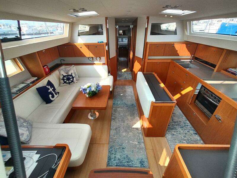 Indigo Sea 57ft Beneteau Yacht For Sale Indigo Sea 57ft Beneteau Yacht For Sale
