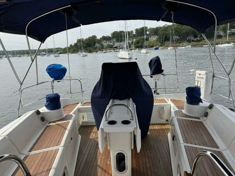 43ft Jeanneau Yacht For Sale