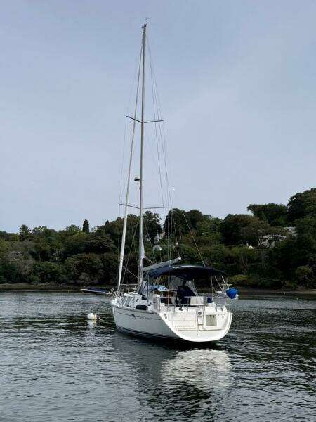 43ft Jeanneau Yacht For Sale