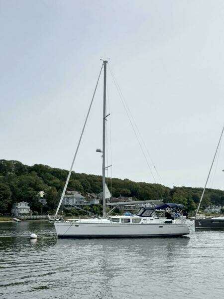 43ft Jeanneau Yacht For Sale