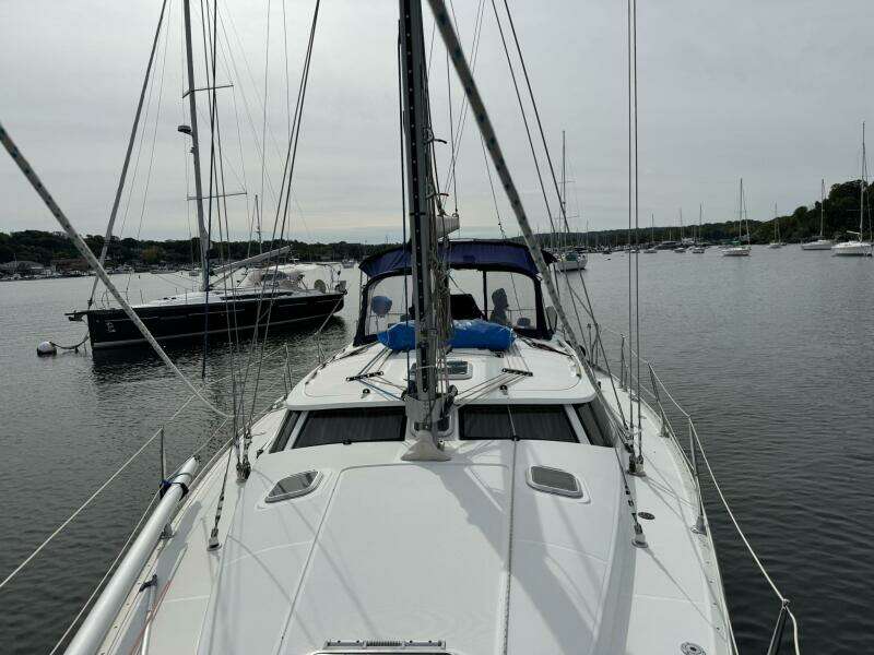 43ft Jeanneau Yacht For Sale