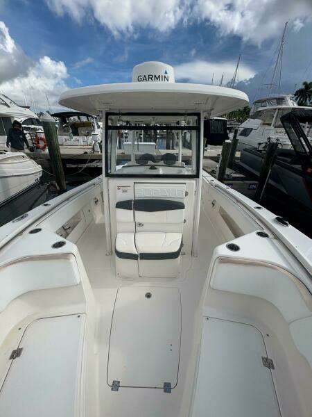 30ft Robalo Yacht For Sale