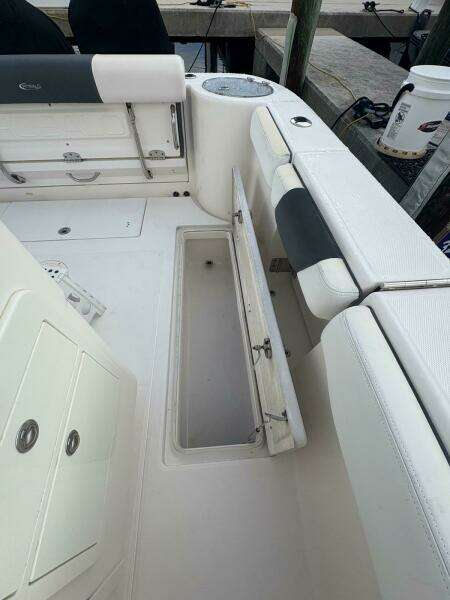 30ft Robalo Yacht For Sale