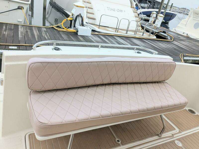 Lady Di 46ft Meridian Yacht For Sale