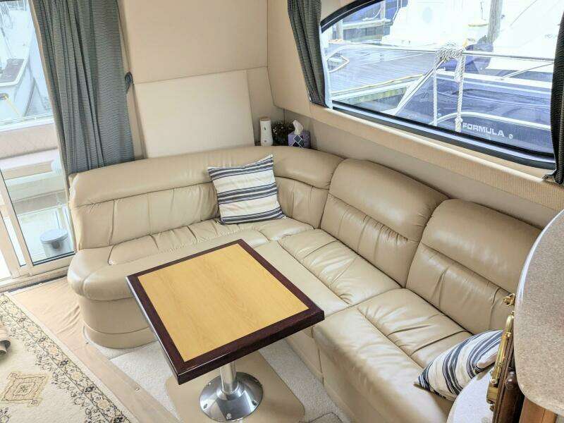 Lady Di 46ft Meridian Yacht For Sale
