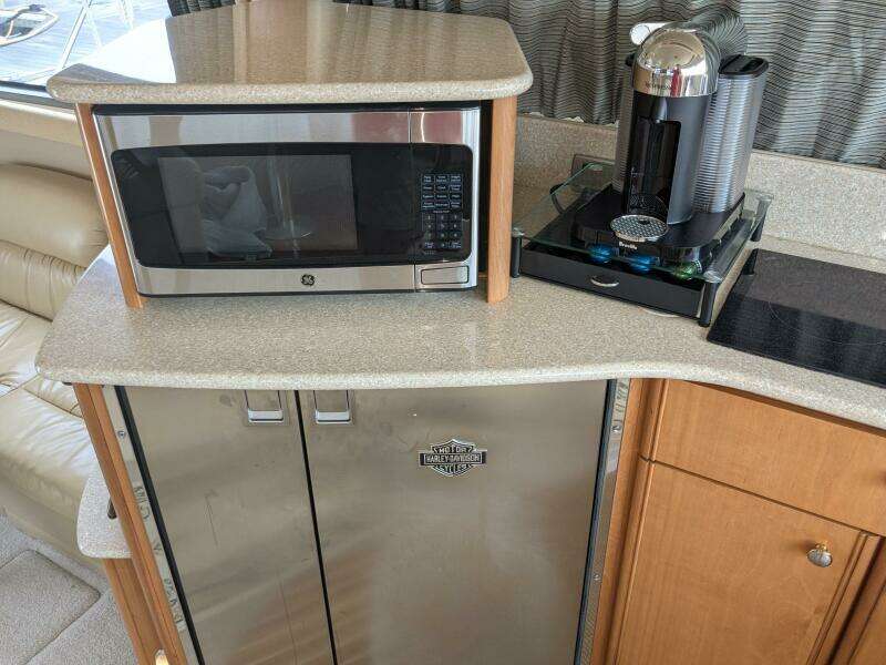 Lady Di 46ft Meridian Yacht For Sale
