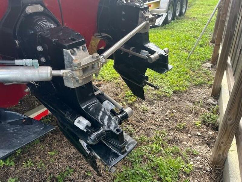 38' 2000 Cigarette Top Gun T/S 38