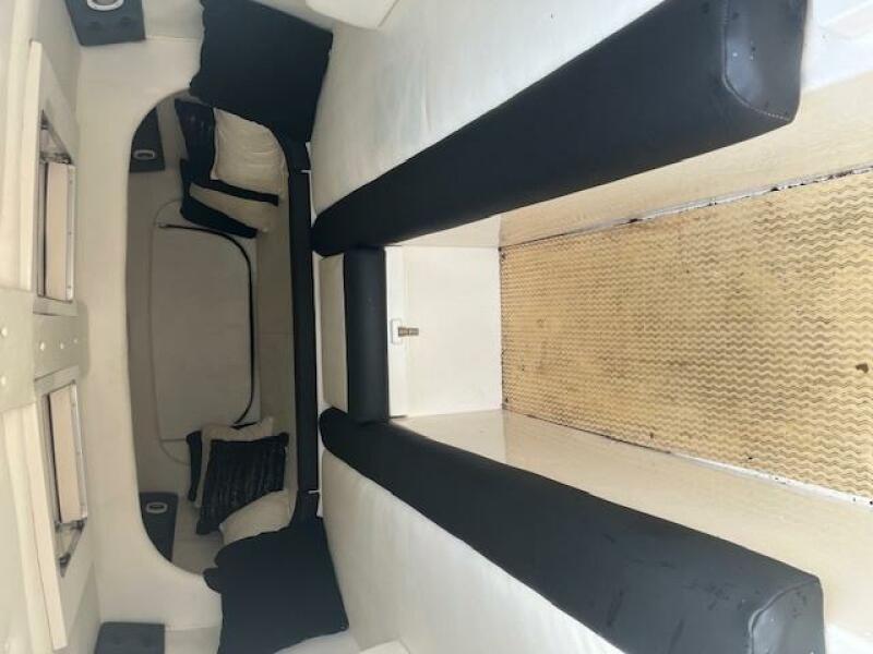 38' 2000 Cigarette Top Gun T/S 38