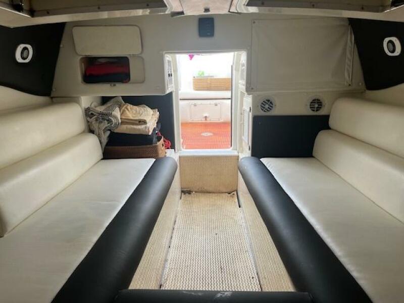 38' 2000 Cigarette Top Gun T/S 38