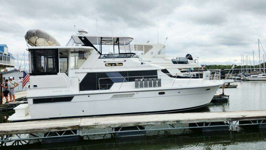 Now or Never 44ft Carver Yacht For Sale