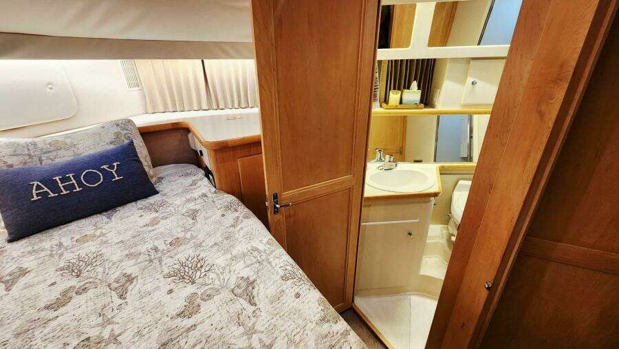 Now or Never 44ft Carver Yacht For Sale