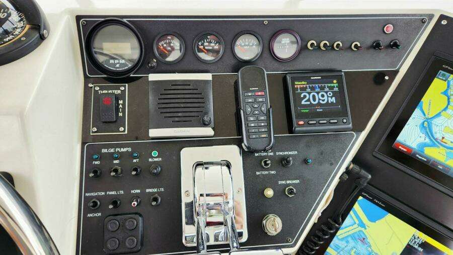 Now or Never 44ft Carver Yacht For Sale