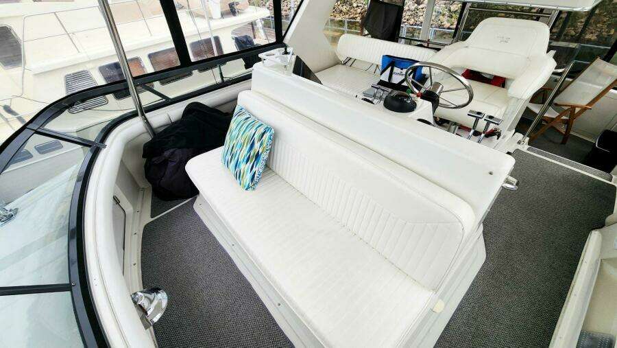 Now or Never 44ft Carver Yacht For Sale