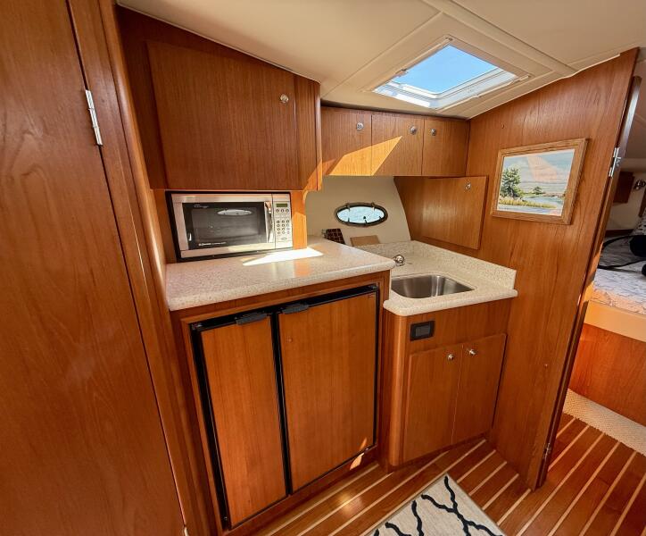 35' 2003 Tiara Yachts 3500