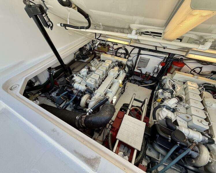 35ft Tiara Yachts Yacht For Sale