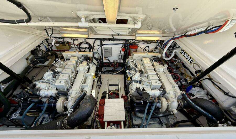 35ft Tiara Yachts Yacht For Sale