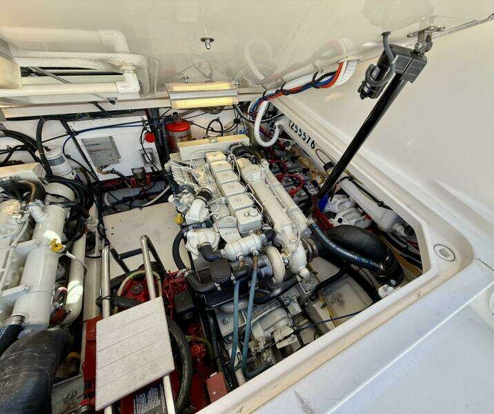 35ft Tiara Yachts Yacht For Sale