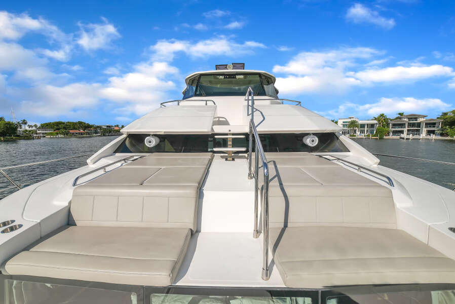 54ft Aquila Yacht For Sale