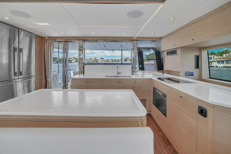 54ft Aquila Yacht For Sale